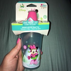 NWT Minnie Mouse Sippy Cup